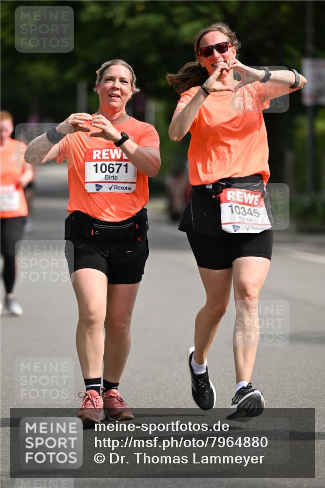 15.06.2025 - REWE Women's Run Dr. Thomas Lammeyer http://msf.ph/oto/7964880 15.06.2025 09:53:04 Laufen 10671, 10345, 01 meine-sportfotos.de