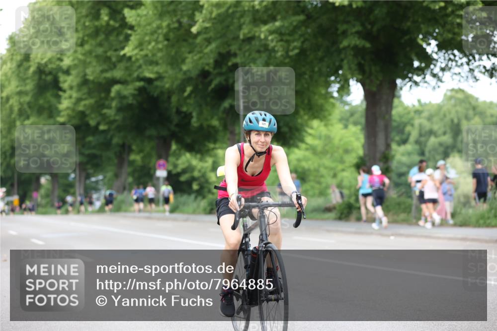 15.06.2025 - 7 Türme Triathlon Yannick Fuchs http://msf.ph/oto/7964885 15.06.2025 13:56:05 Radfahren 871, 932 meine-sportfotos.de