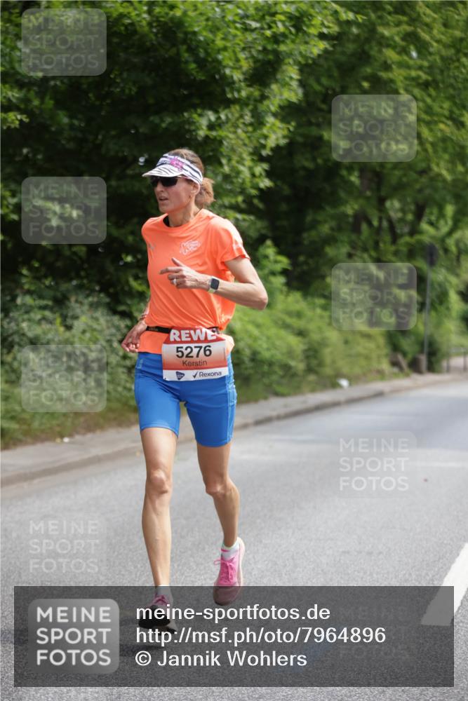 15.06.2025 - REWE Women's Run Jannik Wohlers http://msf.ph/oto/7964896 15.06.2025 09:59:46 Laufen 5276 meine-sportfotos.de