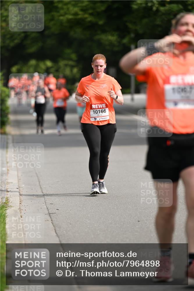 15.06.2025 - REWE Women's Run Dr. Thomas Lammeyer http://msf.ph/oto/7964898 15.06.2025 09:53:05 Laufen 10166 meine-sportfotos.de