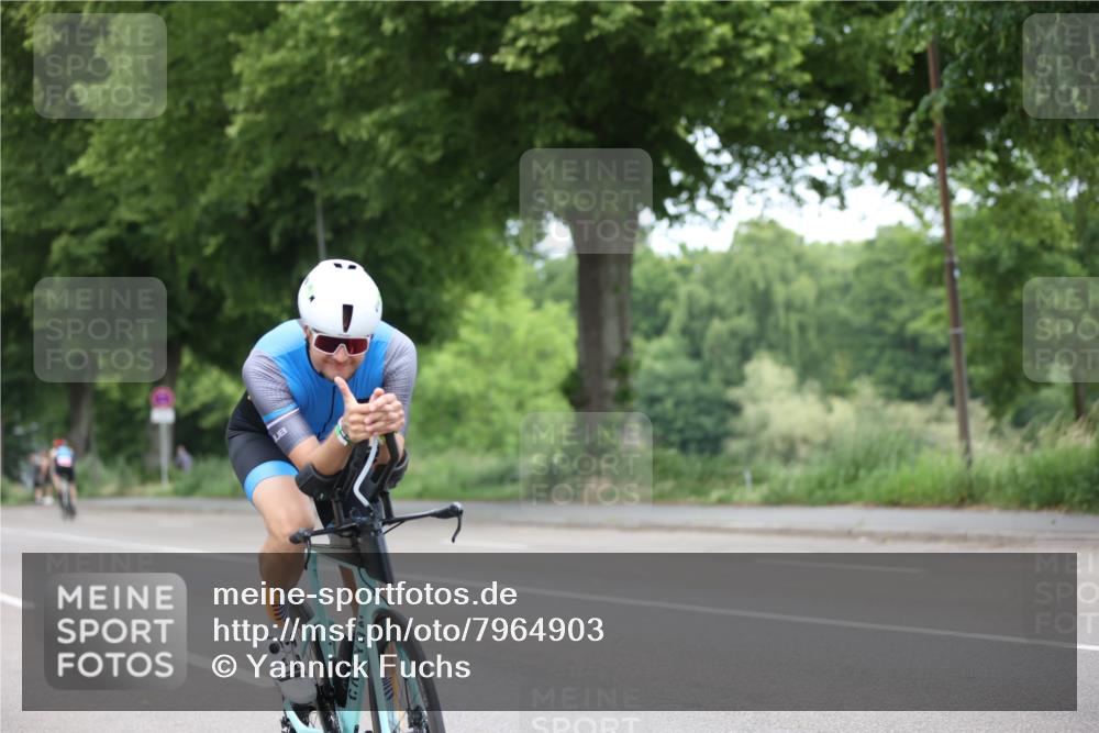 15.06.2025 - 7 Türme Triathlon Yannick Fuchs http://msf.ph/oto/7964903 15.06.2025 11:13:03 Radfahren 254, 283 meine-sportfotos.de