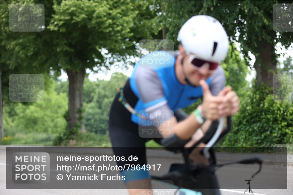 15.06.2025 - 7 Türme Triathlon Yannick Fuchs http://msf.ph/oto/7964917 15.06.2025 11:13:03 Radfahren 254, 283 meine-sportfotos.de