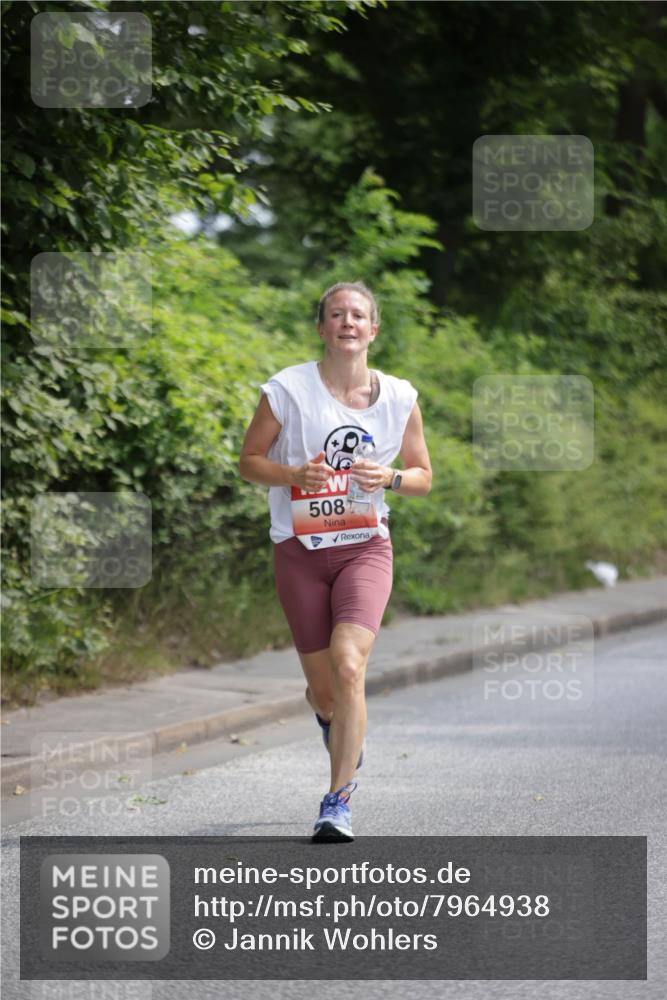15.06.2025 - REWE Women's Run Jannik Wohlers http://msf.ph/oto/7964938 15.06.2025 09:59:53 Laufen 508 meine-sportfotos.de
