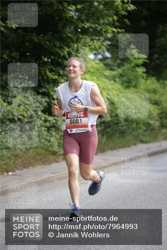 15.06.2025 - REWE Women's Run Jannik Wohlers http://msf.ph/oto/7964993 15.06.2025 09:59:54 Laufen 5081 meine-sportfotos.de