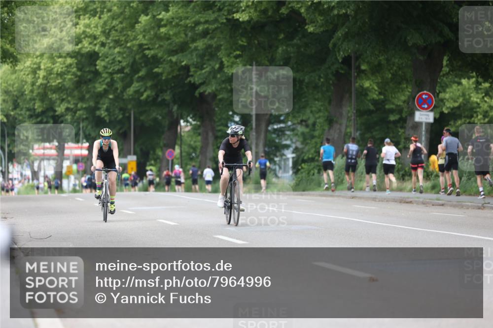 15.06.2025 - 7 Türme Triathlon Yannick Fuchs http://msf.ph/oto/7964996 15.06.2025 13:56:42 Radfahren 197, 429, 1086 meine-sportfotos.de
