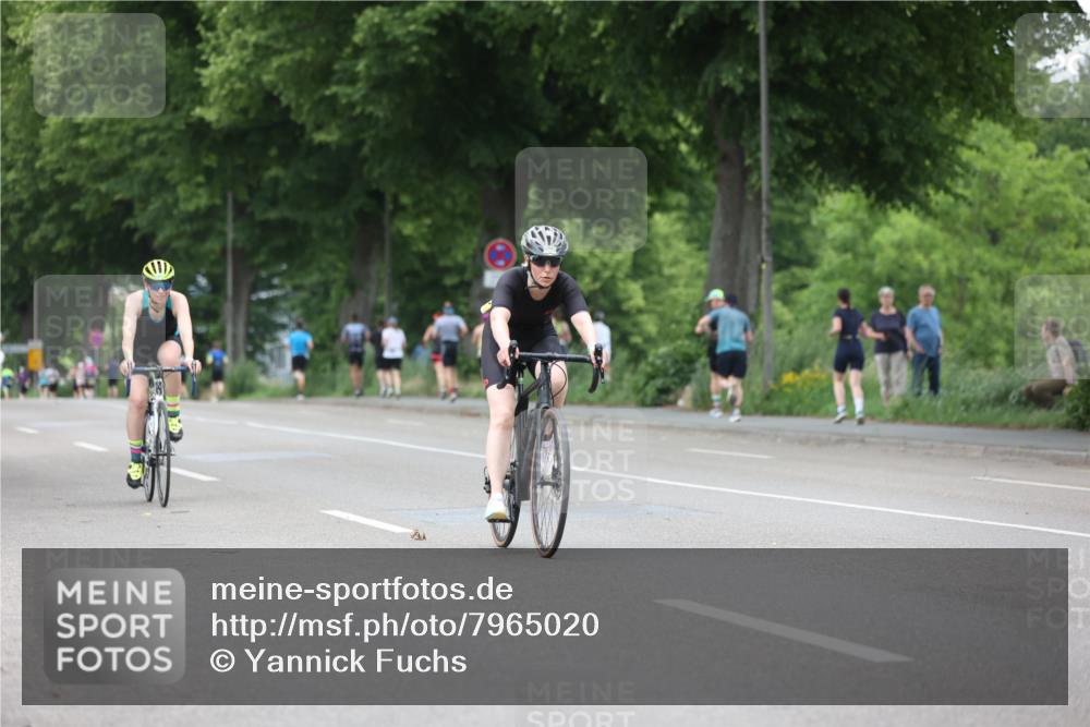 15.06.2025 - 7 Türme Triathlon Yannick Fuchs http://msf.ph/oto/7965020 15.06.2025 13:56:44 Radfahren  meine-sportfotos.de