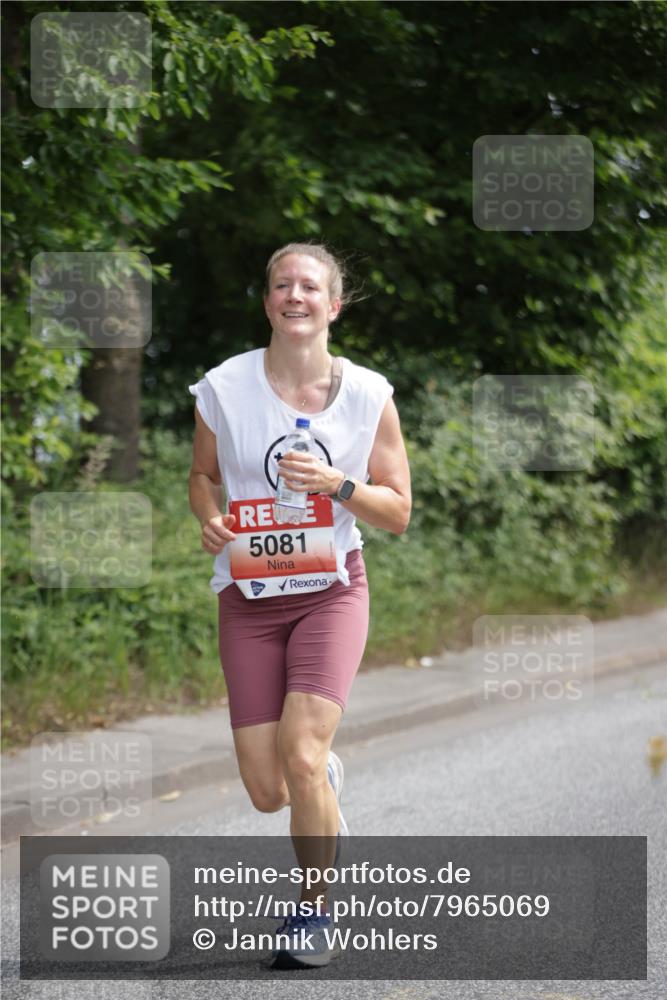 15.06.2025 - REWE Women's Run Jannik Wohlers http://msf.ph/oto/7965069 15.06.2025 09:59:55 Laufen 5081 meine-sportfotos.de