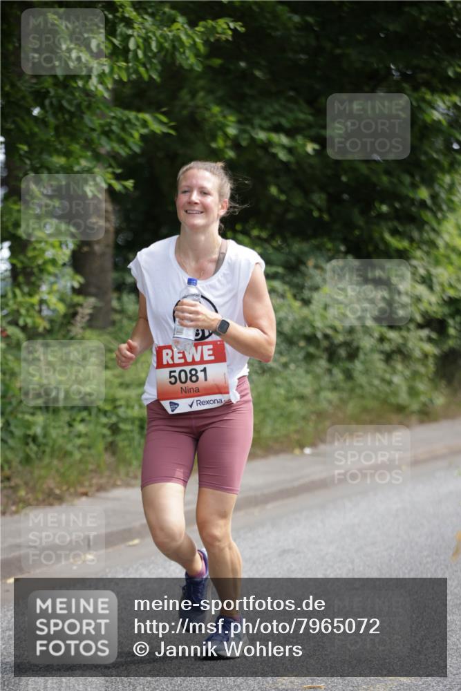15.06.2025 - REWE Women's Run Jannik Wohlers http://msf.ph/oto/7965072 15.06.2025 09:59:55 Laufen 5081 meine-sportfotos.de
