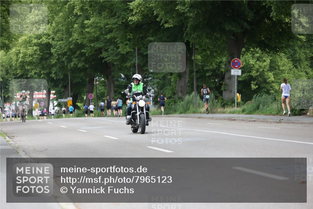 15.06.2025 - 7 Türme Triathlon Yannick Fuchs http://msf.ph/oto/7965123 15.06.2025 13:57:00 Radfahren 539, 588, 835 meine-sportfotos.de