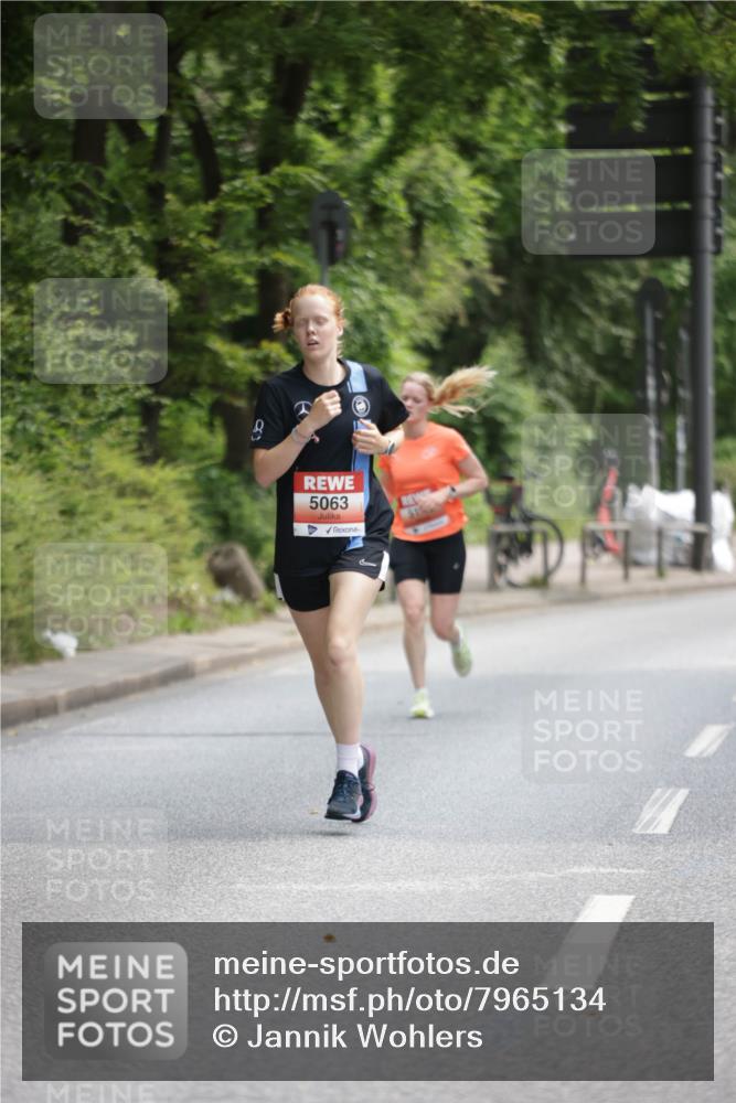 15.06.2025 - REWE Women's Run Jannik Wohlers http://msf.ph/oto/7965134 15.06.2025 09:59:57 Laufen 8, 5063 meine-sportfotos.de