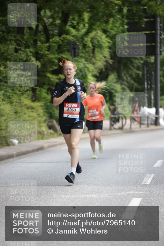 15.06.2025 - REWE Women's Run Jannik Wohlers http://msf.ph/oto/7965140 15.06.2025 09:59:57 Laufen 8, 5063, 5163 meine-sportfotos.de