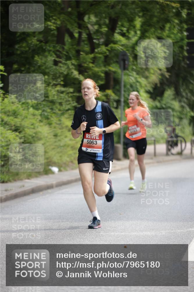 15.06.2025 - REWE Women's Run Jannik Wohlers http://msf.ph/oto/7965180 15.06.2025 09:59:58 Laufen 5063 meine-sportfotos.de