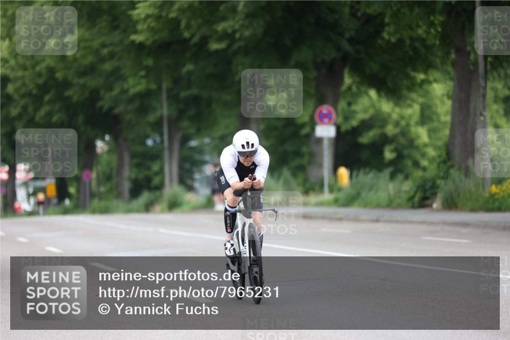 15.06.2025 - 7 Türme Triathlon Yannick Fuchs http://msf.ph/oto/7965231 15.06.2025 11:14:00 Radfahren 317 meine-sportfotos.de