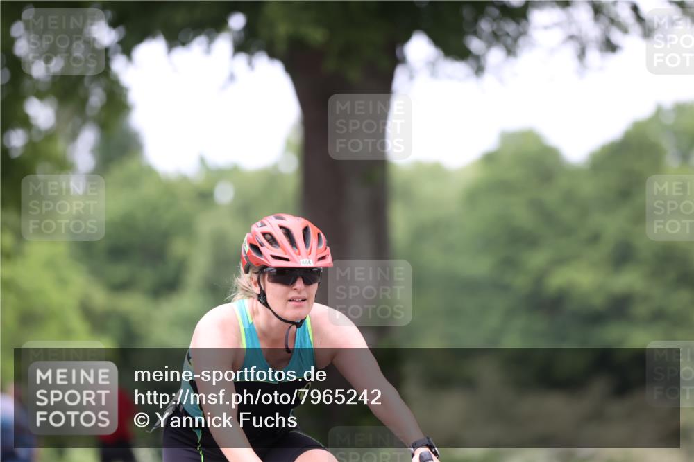 15.06.2025 - 7 Türme Triathlon Yannick Fuchs http://msf.ph/oto/7965242 15.06.2025 13:57:32 Radfahren 484, 961, 1096 meine-sportfotos.de