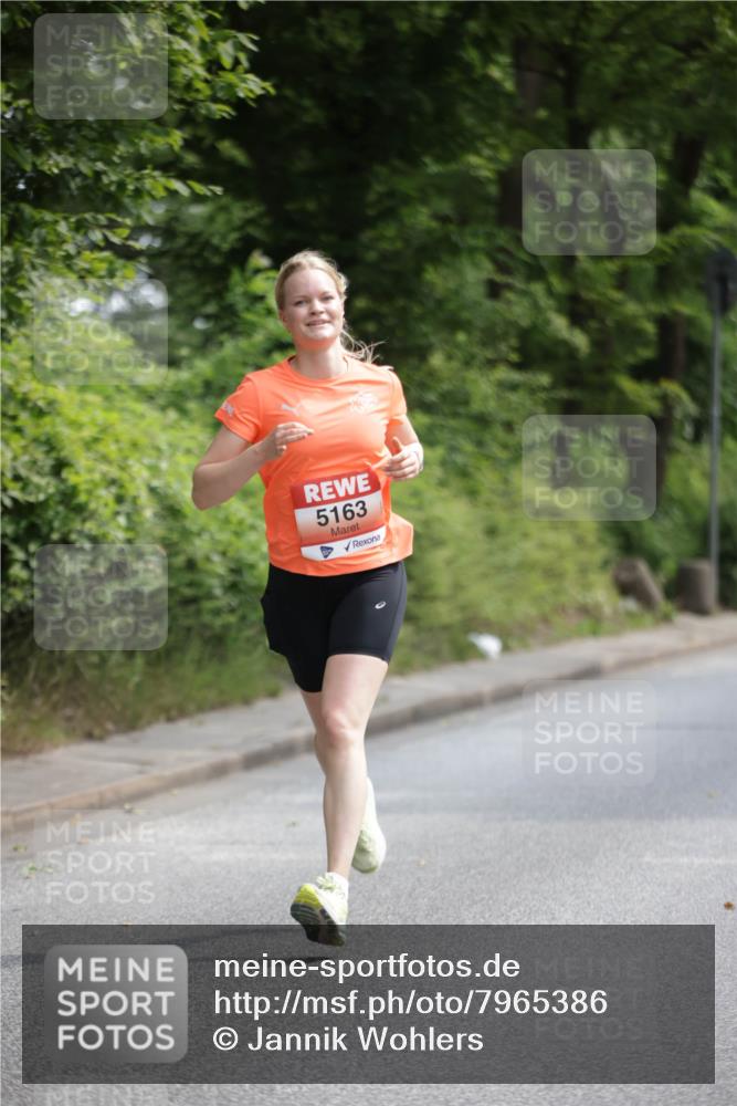 15.06.2025 - REWE Women's Run Jannik Wohlers http://msf.ph/oto/7965386 15.06.2025 10:00:02 Laufen 5163 meine-sportfotos.de