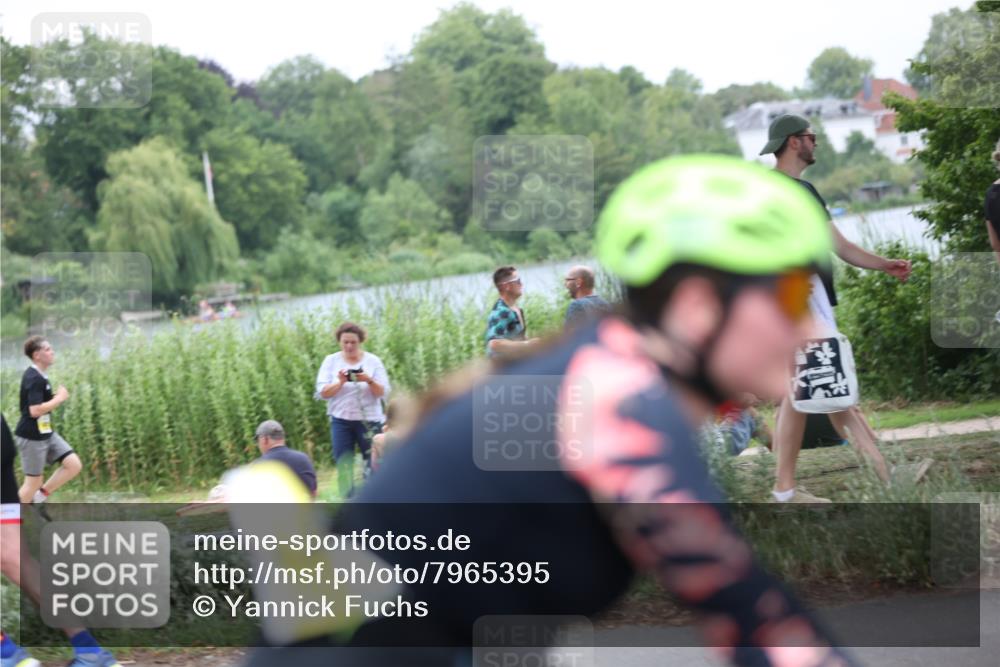 15.06.2025 - 7 Türme Triathlon Yannick Fuchs http://msf.ph/oto/7965395 15.06.2025 13:58:07 Radfahren 444, 491 meine-sportfotos.de