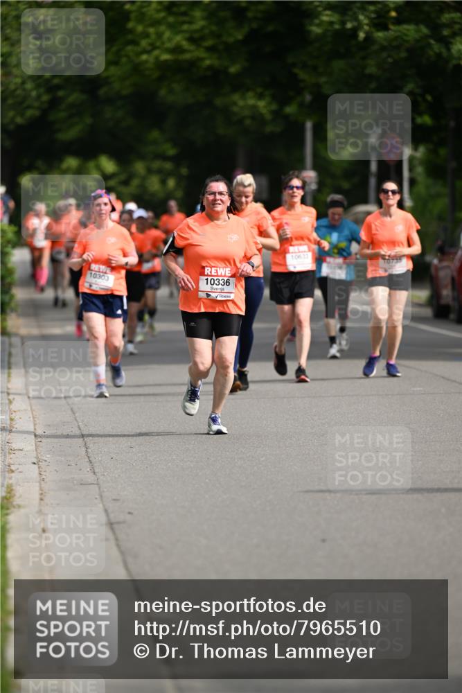 15.06.2025 - REWE Women's Run Dr. Thomas Lammeyer http://msf.ph/oto/7965510 15.06.2025 09:53:31 Laufen 10303, 10336 meine-sportfotos.de