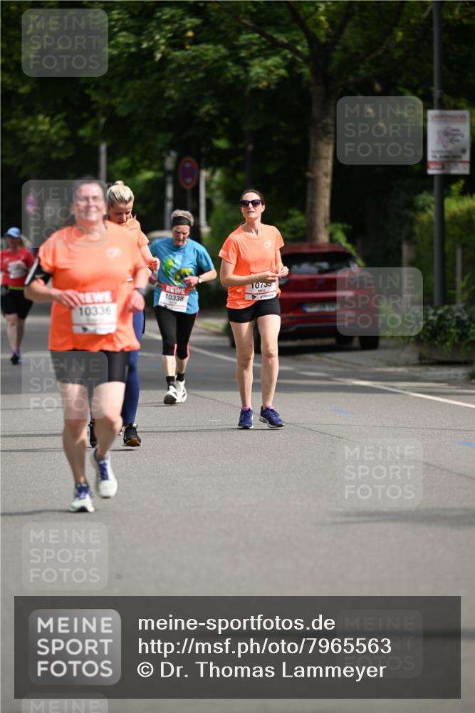 15.06.2025 - REWE Women's Run Dr. Thomas Lammeyer http://msf.ph/oto/7965563 15.06.2025 09:53:33 Laufen 10735, 10338, 10336 meine-sportfotos.de