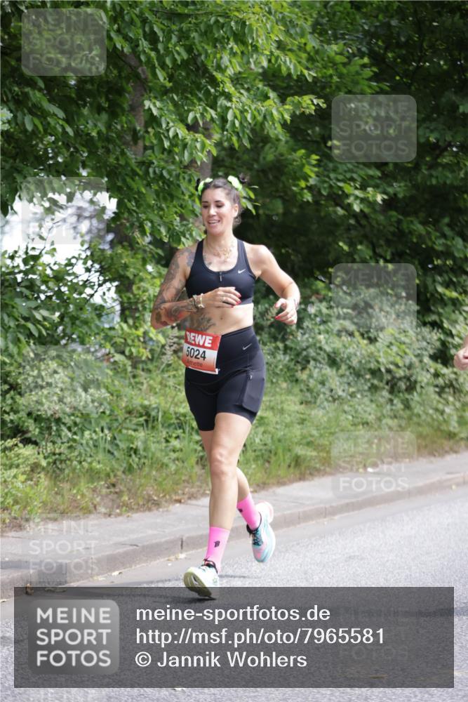 15.06.2025 - REWE Women's Run Jannik Wohlers http://msf.ph/oto/7965581 15.06.2025 10:00:15 Laufen 5024 meine-sportfotos.de