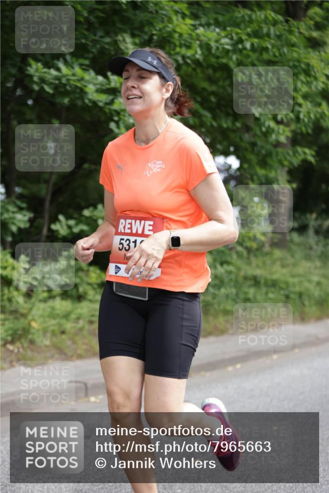 15.06.2025 - REWE Women's Run Jannik Wohlers http://msf.ph/oto/7965663 15.06.2025 10:00:17 Laufen 531 meine-sportfotos.de