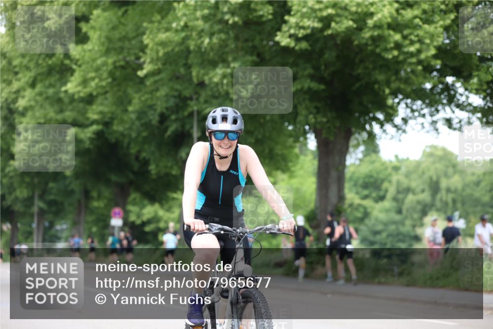 15.06.2025 - 7 Türme Triathlon Yannick Fuchs http://msf.ph/oto/7965677 15.06.2025 13:59:25 Radfahren 830 meine-sportfotos.de