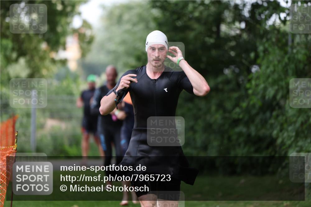 15.06.2025 - 7 Türme Triathlon Michael Strokosch http://msf.ph/oto/7965723 15.06.2025 12:19:40 Schwimmen 471, 483, 531, 536, 538, 612, 635 meine-sportfotos.de