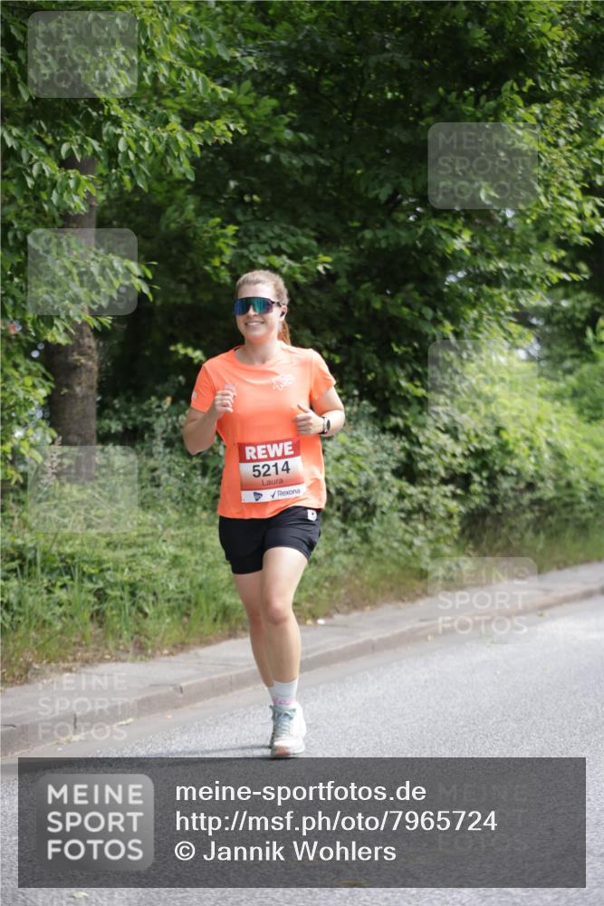 15.06.2025 - REWE Women's Run Jannik Wohlers http://msf.ph/oto/7965724 15.06.2025 10:00:23 Laufen 5214 meine-sportfotos.de
