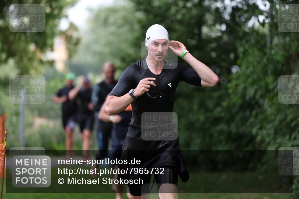 15.06.2025 - 7 Türme Triathlon Michael Strokosch http://msf.ph/oto/7965732 15.06.2025 12:19:40 Schwimmen 471, 483, 531, 536, 538, 612, 635 meine-sportfotos.de