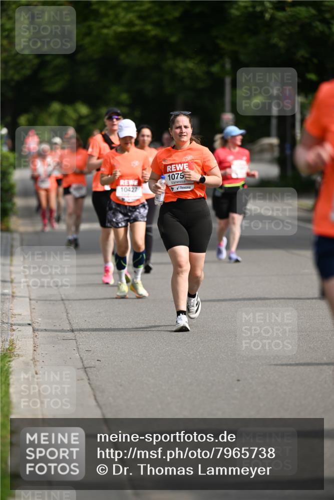 15.06.2025 - REWE Women's Run Dr. Thomas Lammeyer http://msf.ph/oto/7965738 15.06.2025 09:53:40 Laufen 10427, 1075 meine-sportfotos.de
