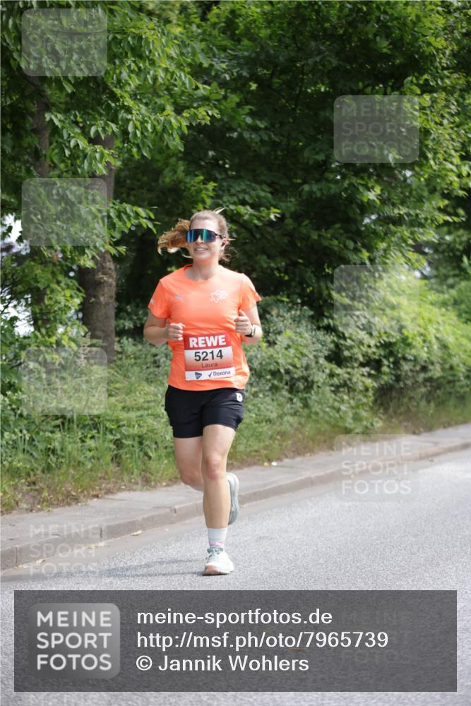 15.06.2025 - REWE Women's Run Jannik Wohlers http://msf.ph/oto/7965739 15.06.2025 10:00:23 Laufen 5214 meine-sportfotos.de