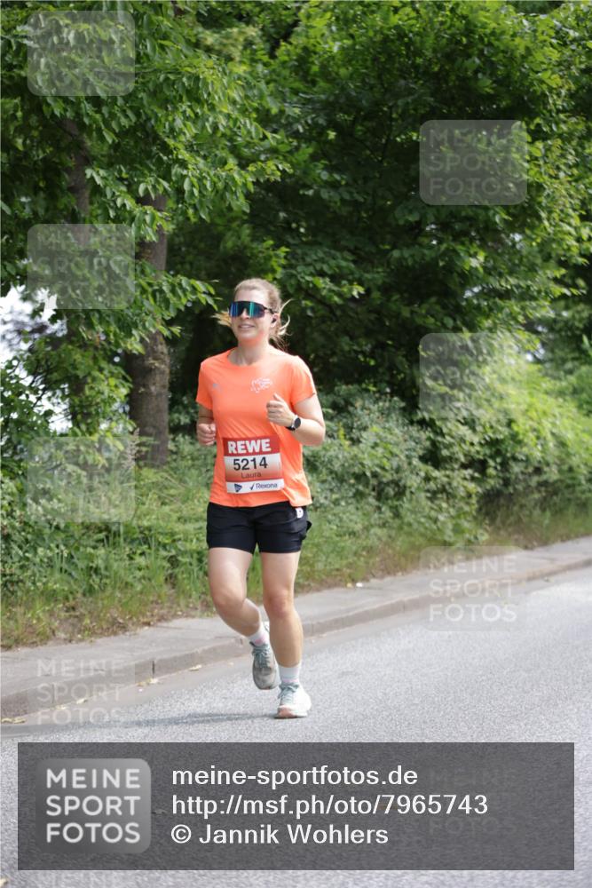 15.06.2025 - REWE Women's Run Jannik Wohlers http://msf.ph/oto/7965743 15.06.2025 10:00:23 Laufen 5214 meine-sportfotos.de