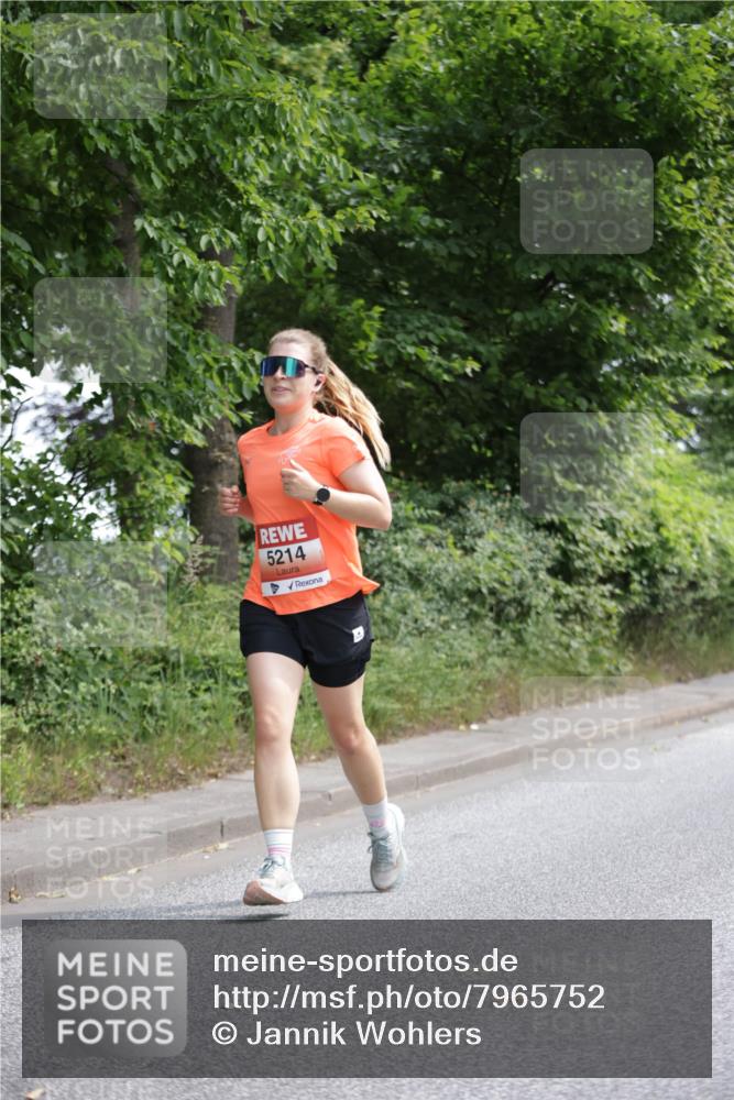 15.06.2025 - REWE Women's Run Jannik Wohlers http://msf.ph/oto/7965752 15.06.2025 10:00:23 Laufen 5214 meine-sportfotos.de