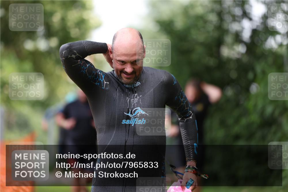 15.06.2025 - 7 Türme Triathlon Michael Strokosch http://msf.ph/oto/7965833 15.06.2025 12:19:46 Schwimmen 471, 483, 488, 531, 536, 538, 550, 585, 594, 612, 635 meine-sportfotos.de