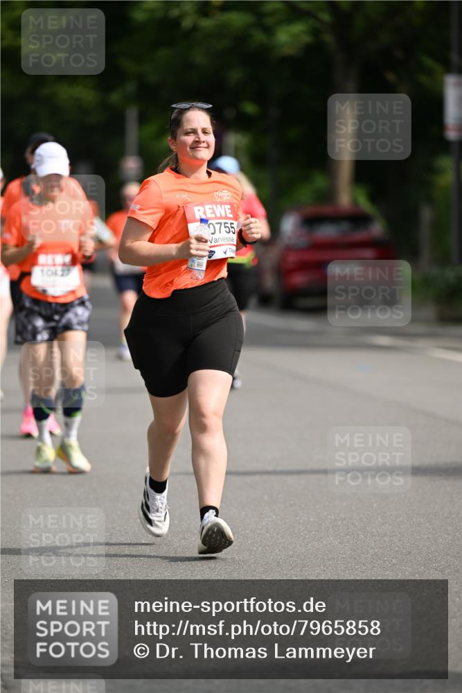 15.06.2025 - REWE Women's Run Dr. Thomas Lammeyer http://msf.ph/oto/7965858 15.06.2025 09:53:43 Laufen 104, 27, 0755 meine-sportfotos.de