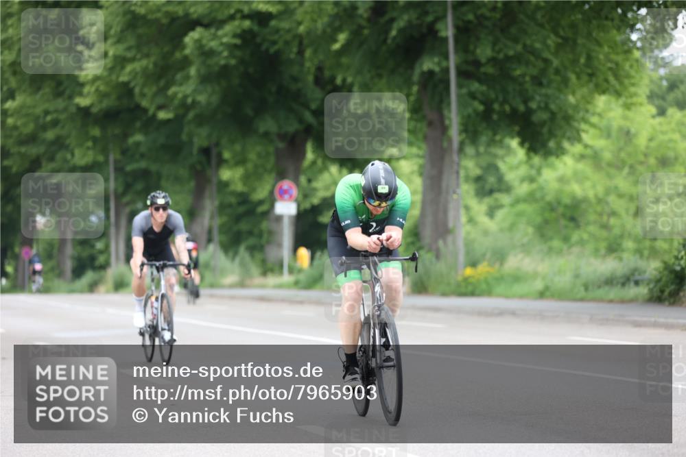 15.06.2025 - 7 Türme Triathlon Yannick Fuchs http://msf.ph/oto/7965903 15.06.2025 11:16:02 Radfahren 235 meine-sportfotos.de