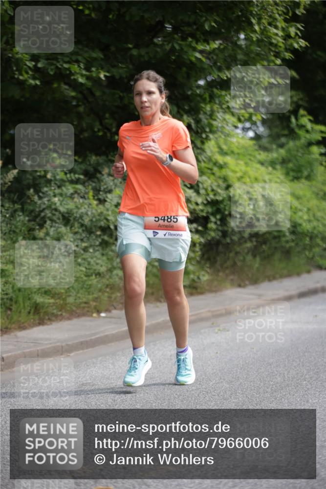 15.06.2025 - REWE Women's Run Jannik Wohlers http://msf.ph/oto/7966006 15.06.2025 10:00:58 Laufen 5485 meine-sportfotos.de