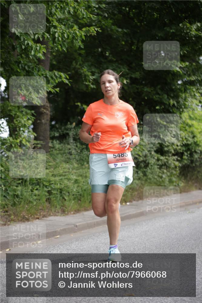 15.06.2025 - REWE Women's Run Jannik Wohlers http://msf.ph/oto/7966068 15.06.2025 10:00:59 Laufen 5485 meine-sportfotos.de