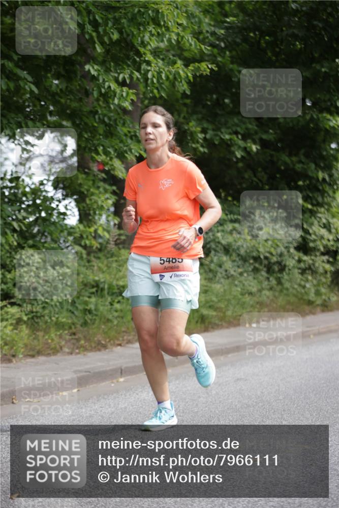 15.06.2025 - REWE Women's Run Jannik Wohlers http://msf.ph/oto/7966111 15.06.2025 10:00:59 Laufen 5485 meine-sportfotos.de