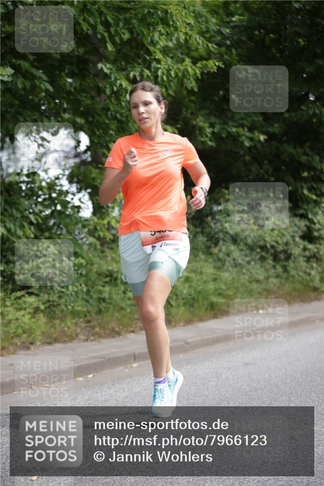15.06.2025 - REWE Women's Run Jannik Wohlers http://msf.ph/oto/7966123 15.06.2025 10:00:59 Laufen 1450 meine-sportfotos.de