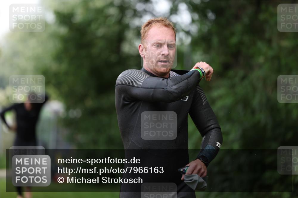 15.06.2025 - 7 Türme Triathlon Michael Strokosch http://msf.ph/oto/7966163 15.06.2025 12:20:12 Schwimmen 372, 438, 488, 550, 573, 585, 595, 604, 610, 613, 631 meine-sportfotos.de