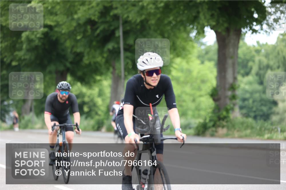 15.06.2025 - 7 Türme Triathlon Yannick Fuchs http://msf.ph/oto/7966164 15.06.2025 11:16:34 Radfahren 241, 262, 274, 327 meine-sportfotos.de