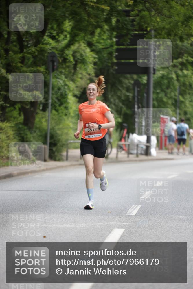 15.06.2025 - REWE Women's Run Jannik Wohlers http://msf.ph/oto/7966179 15.06.2025 10:01:27 Laufen 5511 meine-sportfotos.de