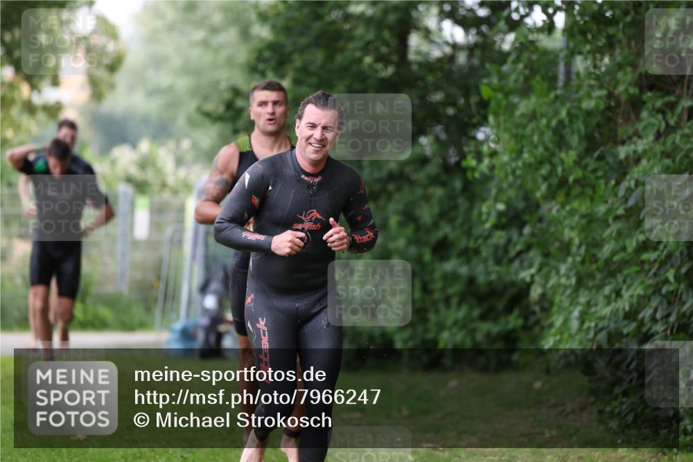 15.06.2025 - 7 Türme Triathlon Michael Strokosch http://msf.ph/oto/7966247 15.06.2025 12:20:24 Schwimmen 438, 499, 573, 595, 604, 610, 613, 634 meine-sportfotos.de