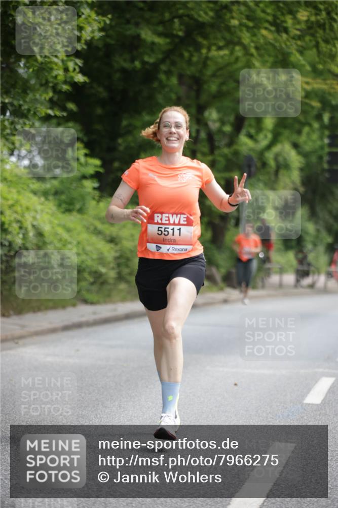 15.06.2025 - REWE Women's Run Jannik Wohlers http://msf.ph/oto/7966275 15.06.2025 10:01:30 Laufen 5511 meine-sportfotos.de