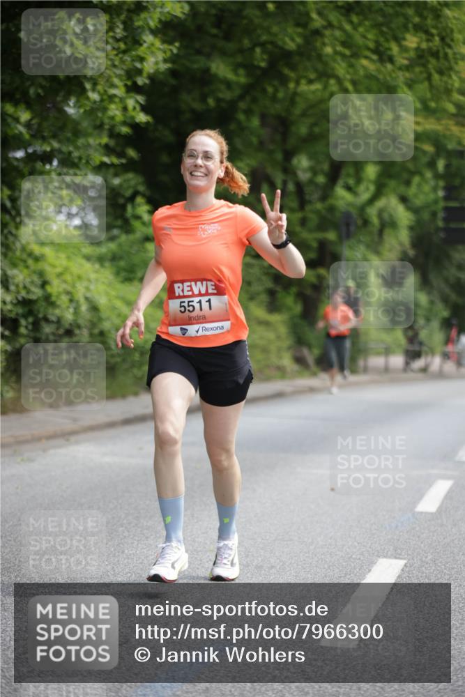 15.06.2025 - REWE Women's Run Jannik Wohlers http://msf.ph/oto/7966300 15.06.2025 10:01:30 Laufen 1248, 5511 meine-sportfotos.de