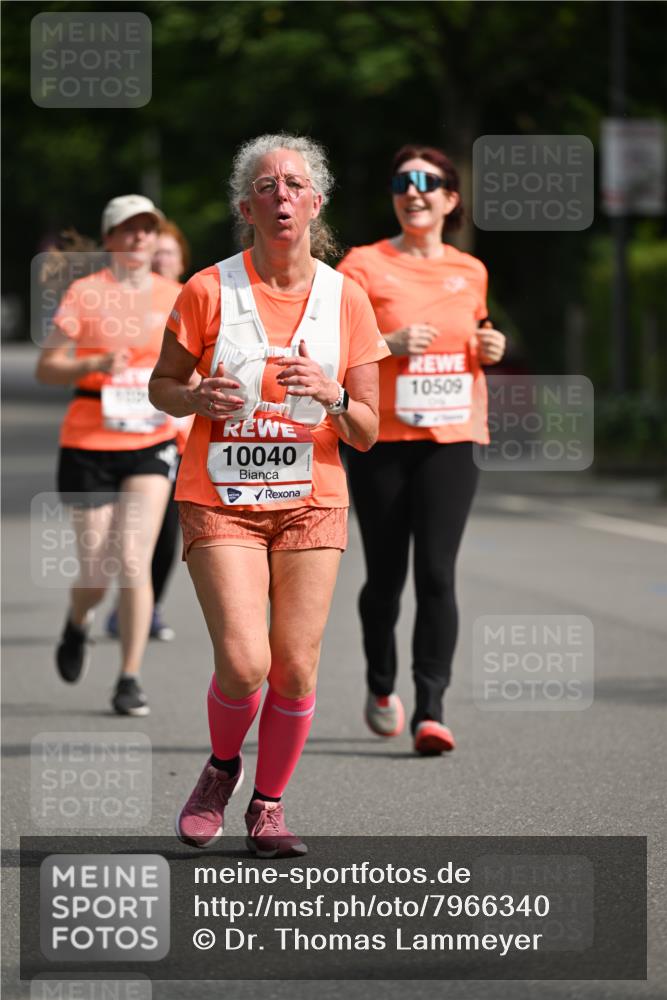 15.06.2025 - REWE Women's Run Dr. Thomas Lammeyer http://msf.ph/oto/7966340 15.06.2025 09:53:58 Laufen 10040, 10509 meine-sportfotos.de
