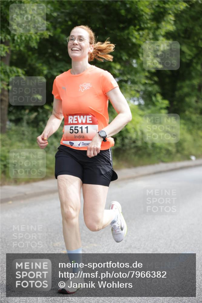 15.06.2025 - REWE Women's Run Jannik Wohlers http://msf.ph/oto/7966382 15.06.2025 10:01:31 Laufen 200, 5511 meine-sportfotos.de