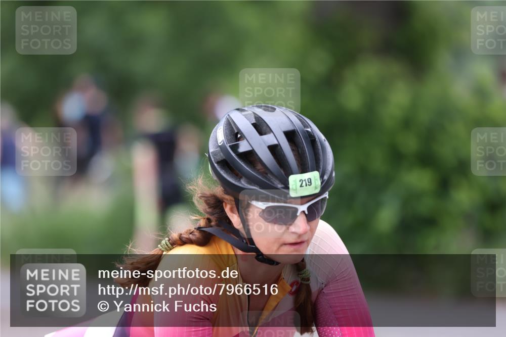 15.06.2025 - 7 Türme Triathlon Yannick Fuchs http://msf.ph/oto/7966516 15.06.2025 14:03:22 Radfahren 219 meine-sportfotos.de