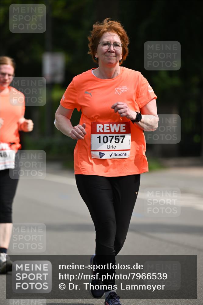 15.06.2025 - REWE Women's Run Dr. Thomas Lammeyer http://msf.ph/oto/7966539 15.06.2025 09:54:03 Laufen 10757, 481 meine-sportfotos.de