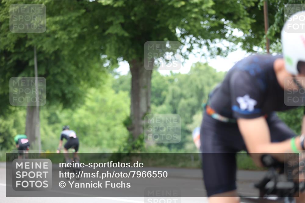 15.06.2025 - 7 Türme Triathlon Yannick Fuchs http://msf.ph/oto/7966550 15.06.2025 11:17:37 Radfahren 271, 291 meine-sportfotos.de